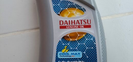 Daihatsu 0W-20 Depan