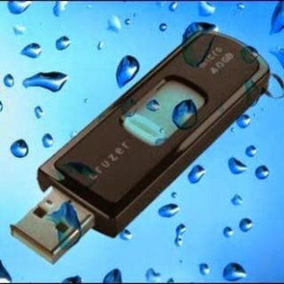 Water Flashdisk via KomputerLamongan.com